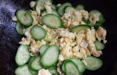 正宗本地烧瓜怎么吃,传统风味,多样食法探索